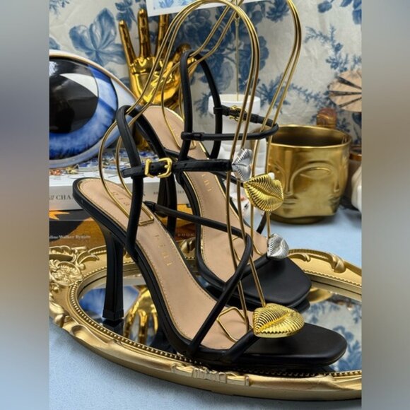 🆕 GIANNI BINI 🧿 NWOB Carletta Lip Ornamented Sandals, Black Leather, Sz 7 - Picture 10 of 16